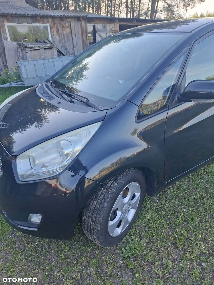Kia Venga - 2