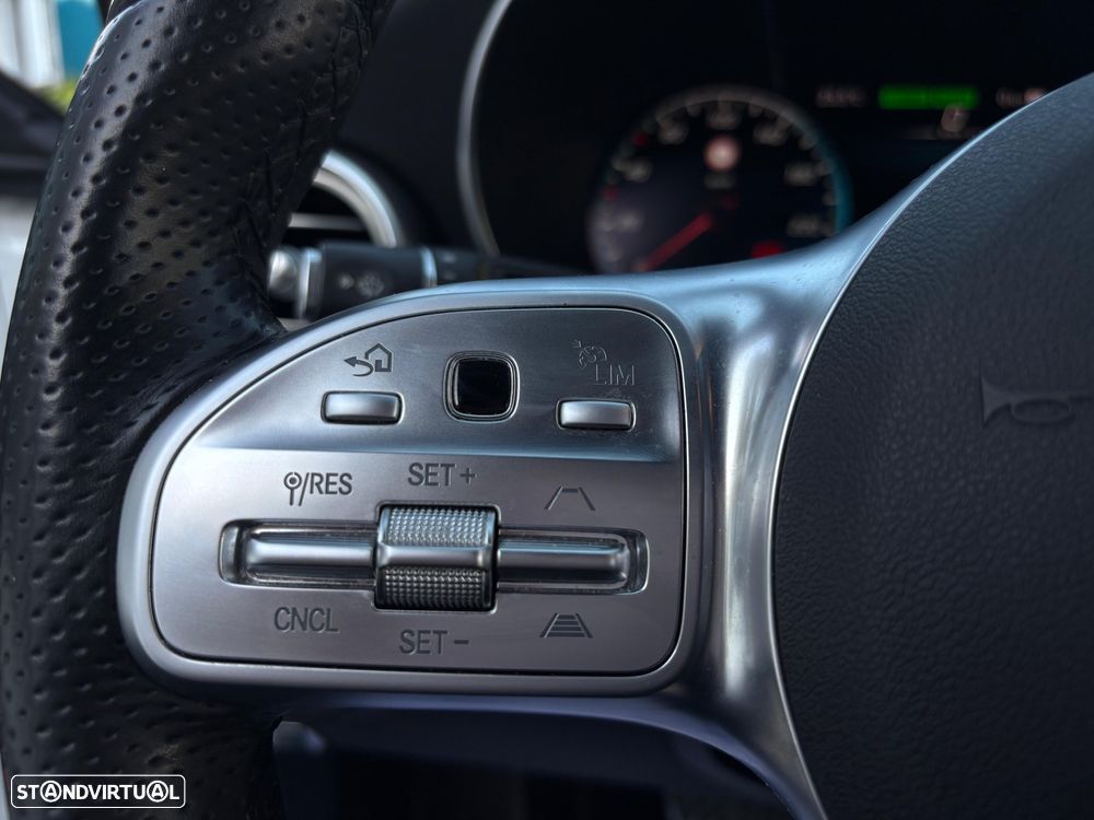 Mercedes-Benz C 300 de AMG Line - 10