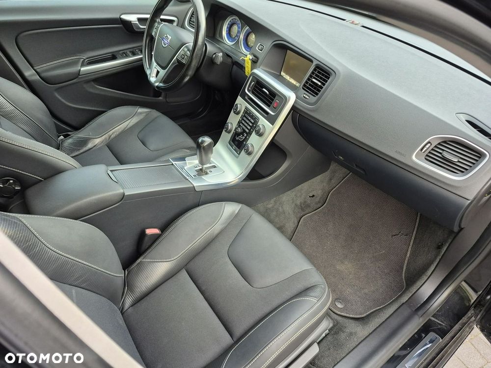 Volvo S60 - 10