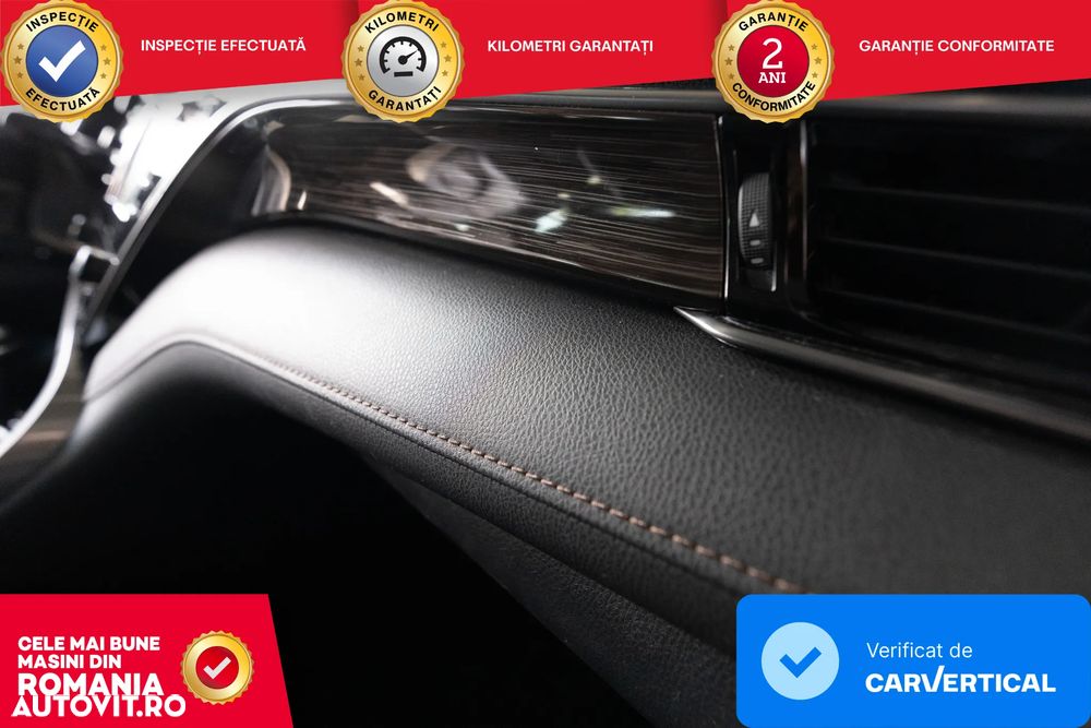 Toyota Camry 2.5 Hybrid Dynamic - 24