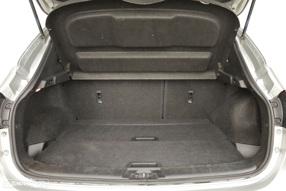 Nissan Qashqai 1.5 dCi N-Connecta - 23