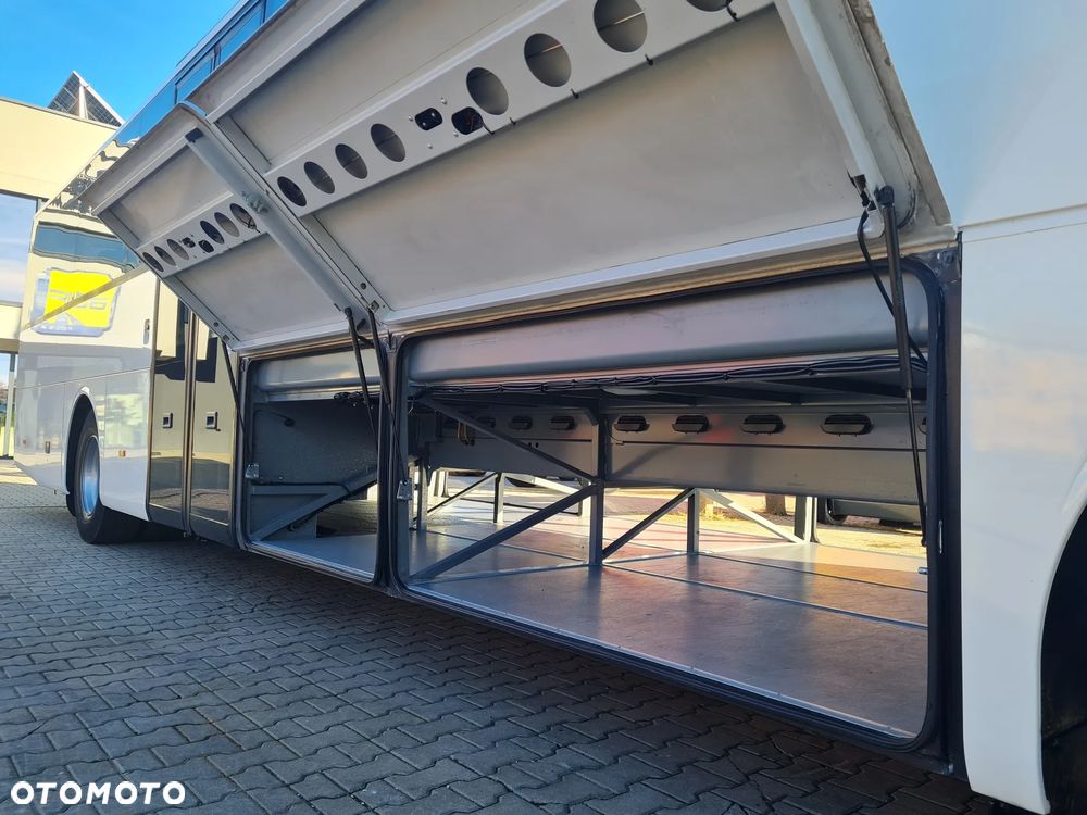 Mercedes-Benz INTOURO - 18