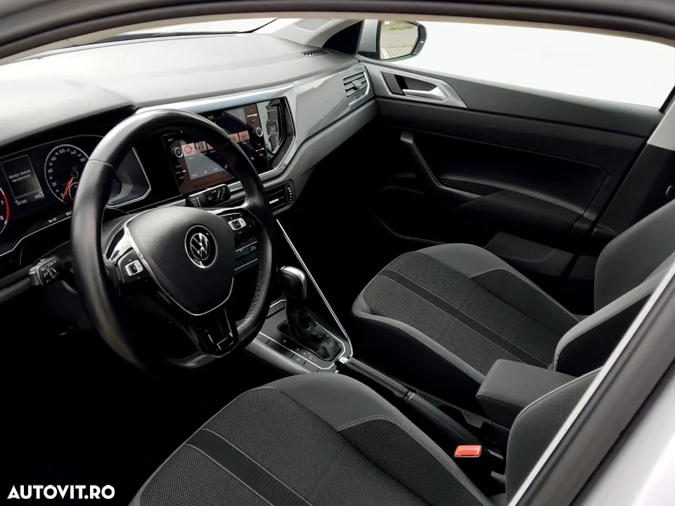 Volkswagen Polo 1.0 TSI DSG Style - 10