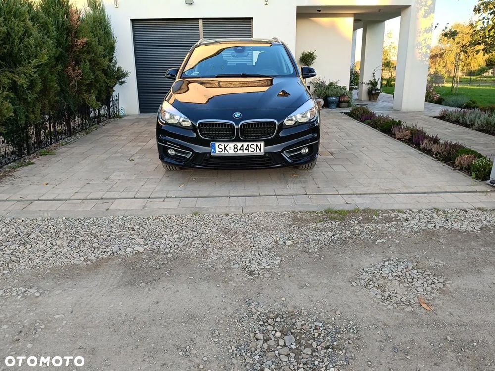 BMW 216D Active Tourer 2016 photo 5