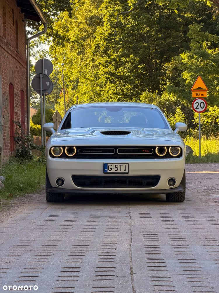 Dodge Challenger 5.7 R/T - 5