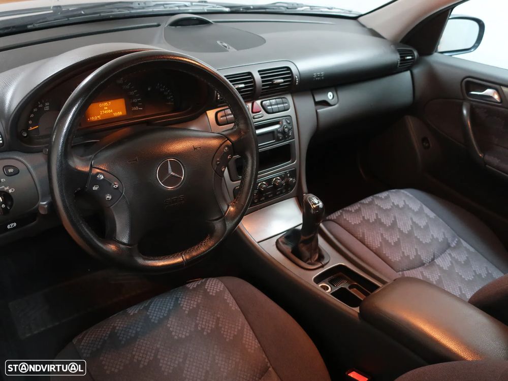 Mercedes-Benz C 220 CDi Avantgarde - 12