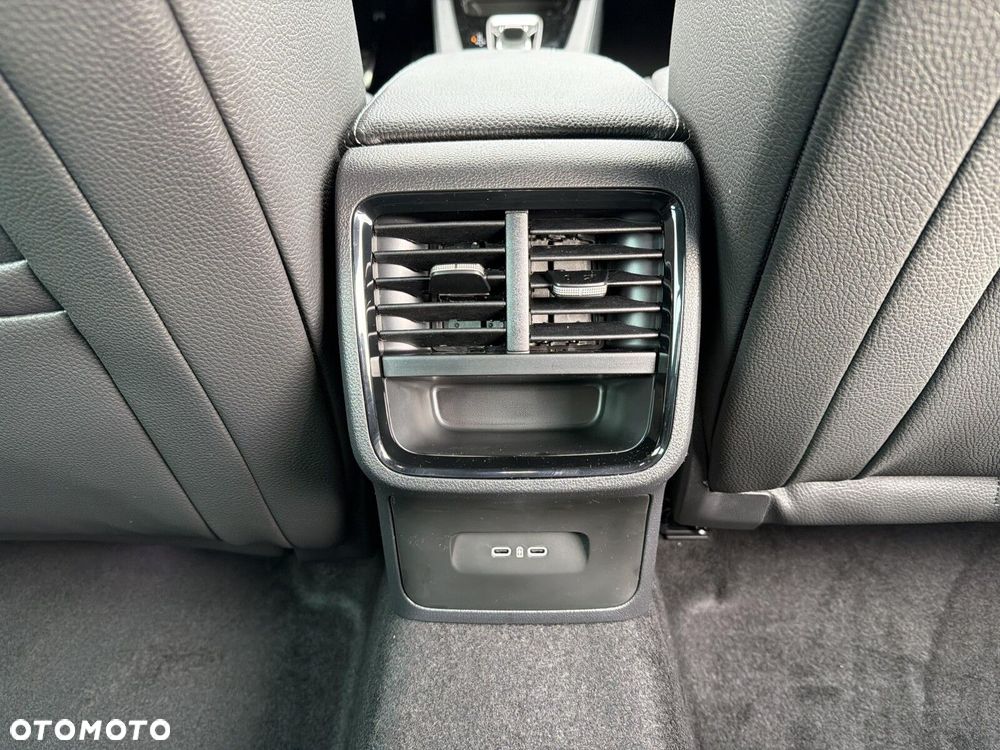 Skoda Octavia 1.5 TSI mHEV Sportline DSG - 21