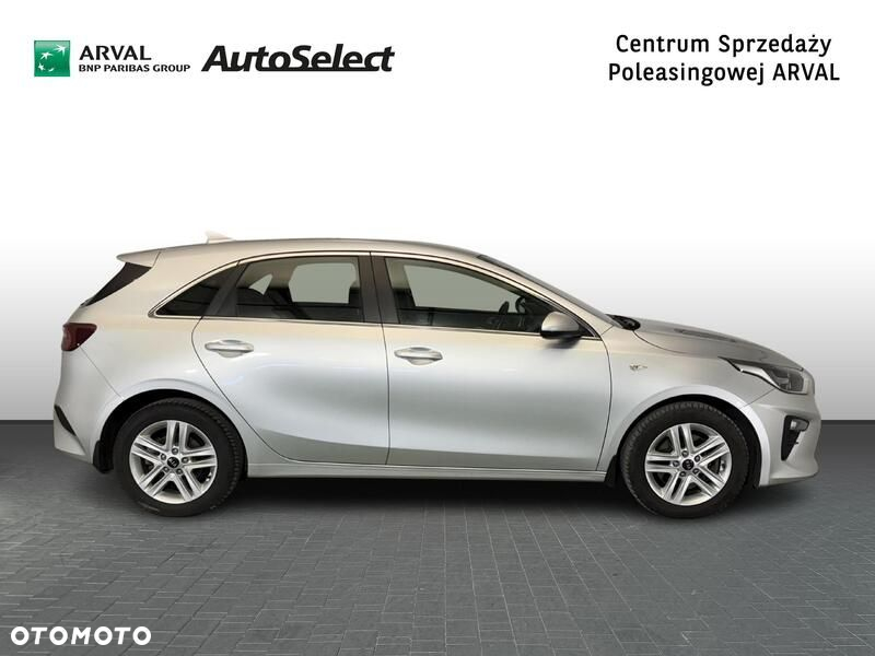 Kia Ceed - 7
