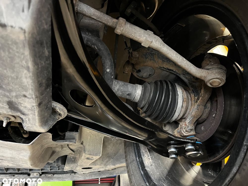Citroën C3 1.2 PureTech Shine - 32