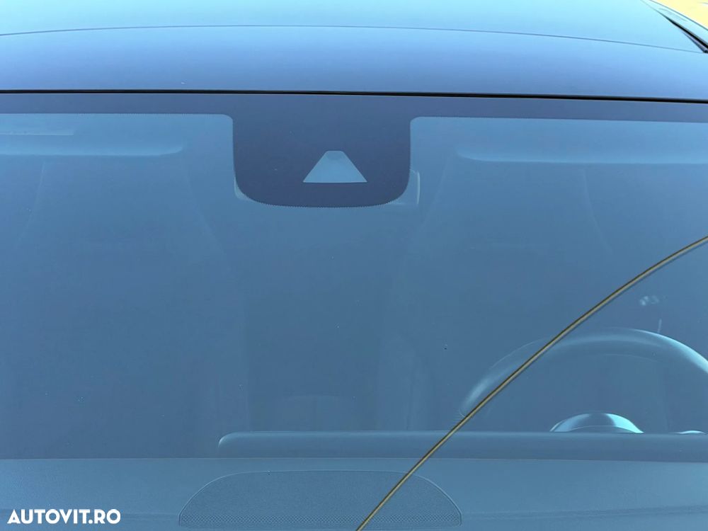 Mercedes-Benz CLA 180 - 25