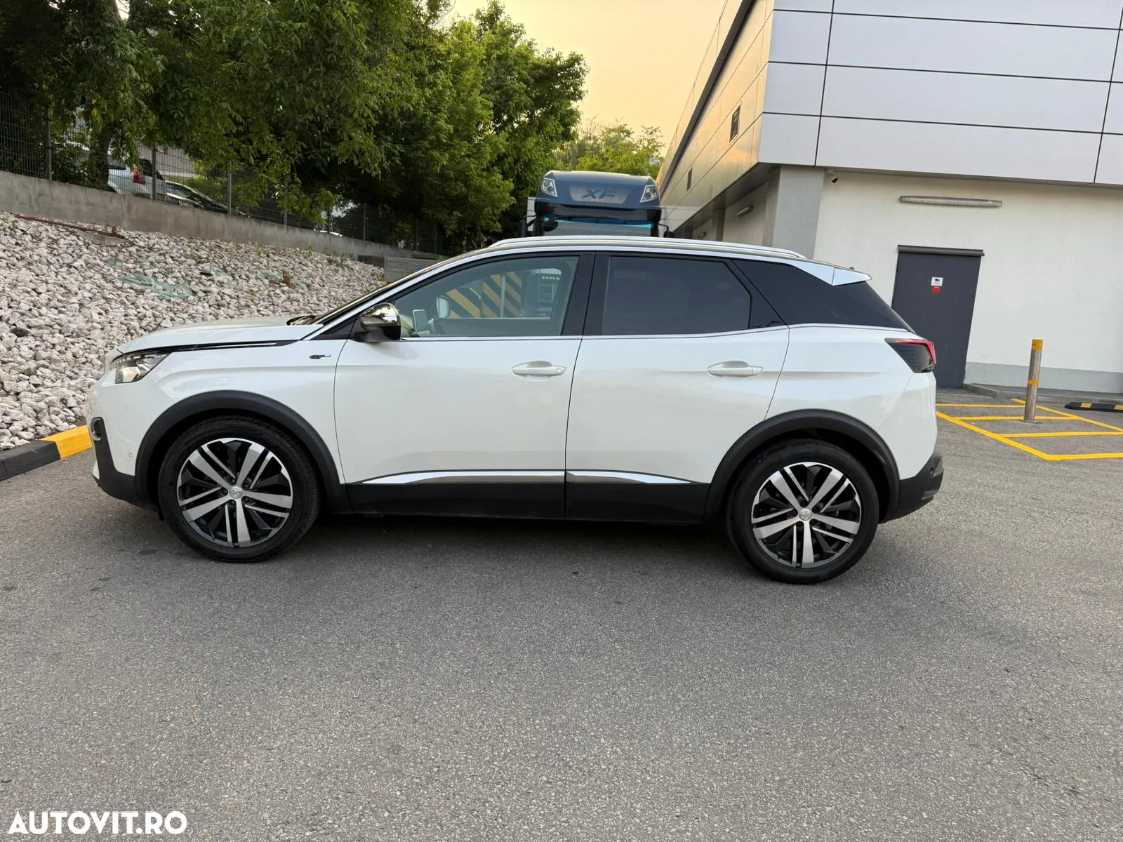 Peugeot 3008 BlueHDi 180 Stop & Start EAT6 GT - 10