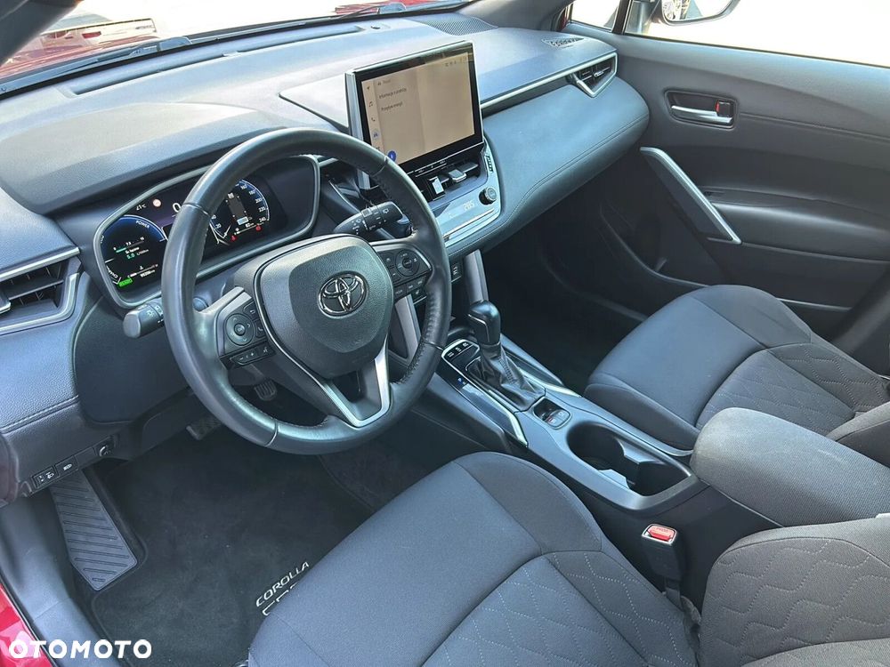 Toyota Corolla Cross - 7