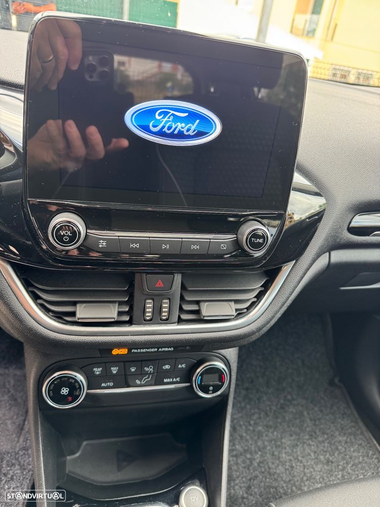 Ford Fiesta 1.0 EcoBoost Active+ - 12