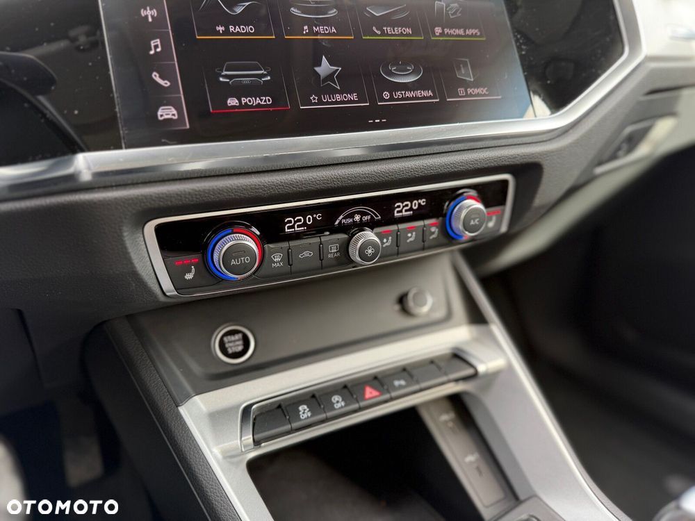 Audi Q3 - 24