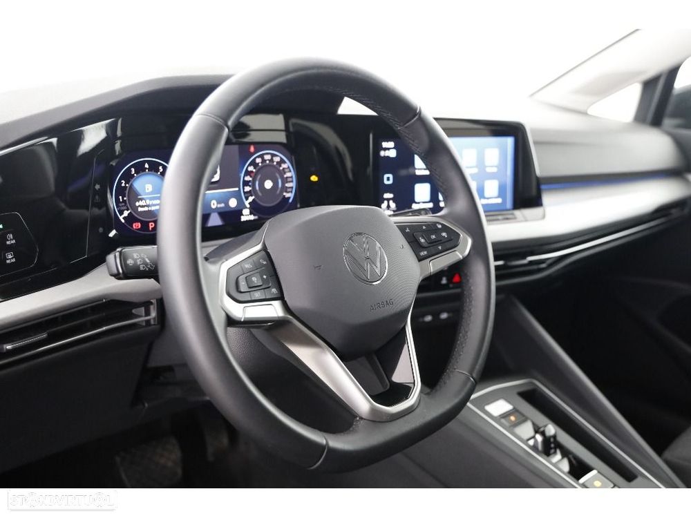 VW Golf 1.0 eTSI Life DSG - 13