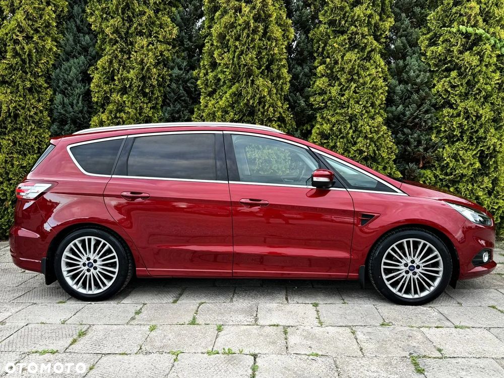 Ford S-Max - 19