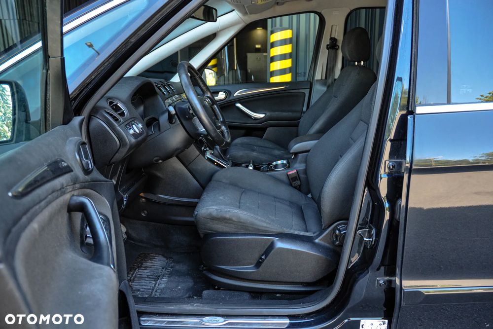 Ford S-Max - 7