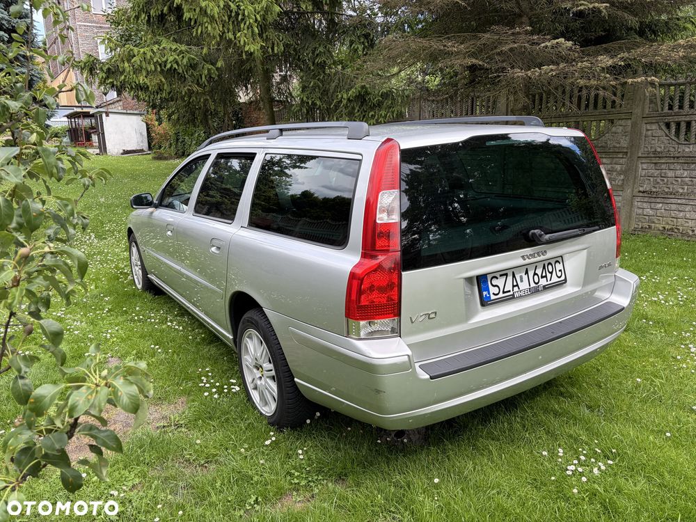 Volvo V70 2.4 Momentum - 6