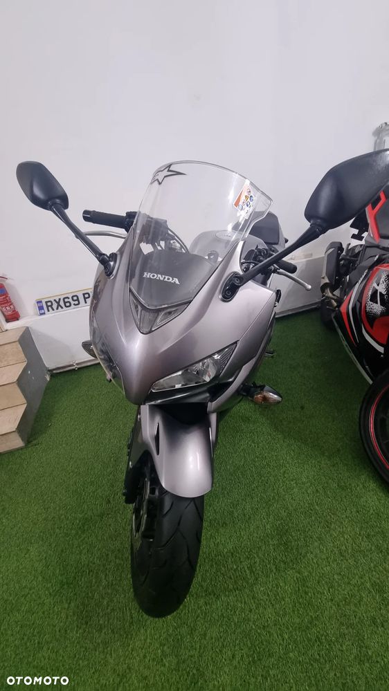 Honda CBR - 4