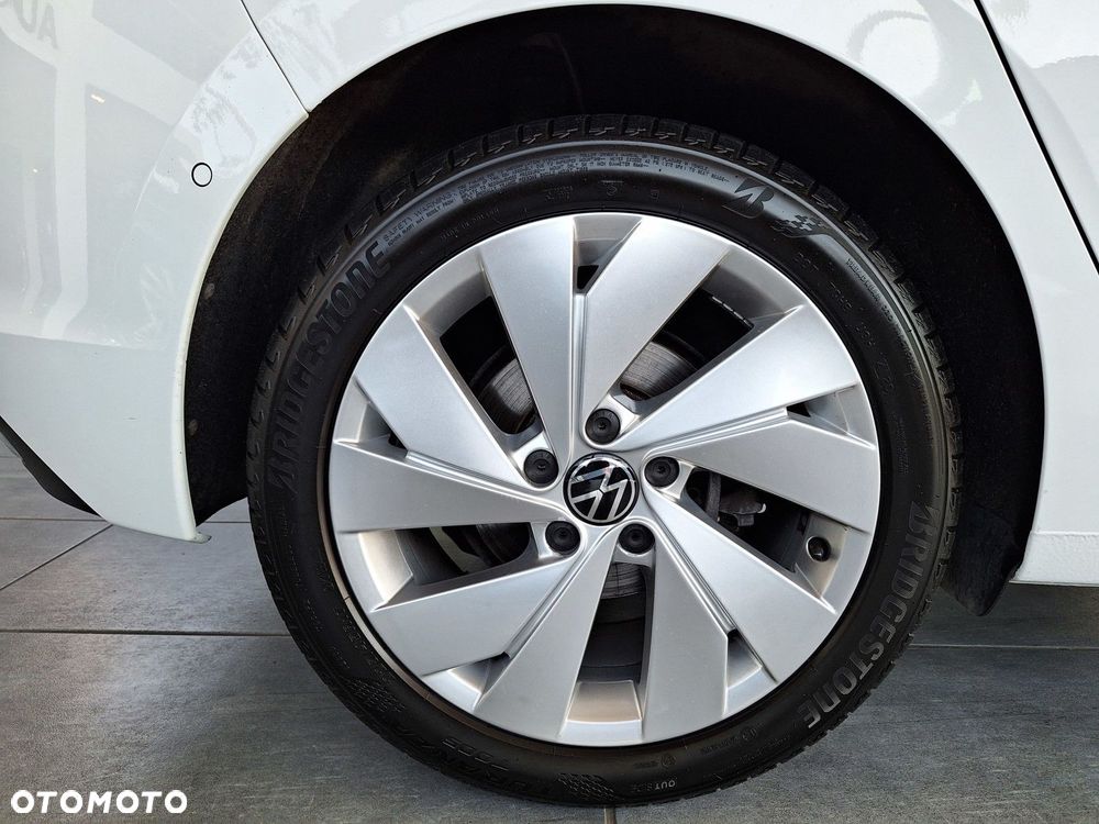 Volkswagen Golf - 14