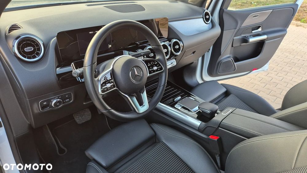 Mercedes-Benz Klasa B 180 Style 7G-DCT - 13