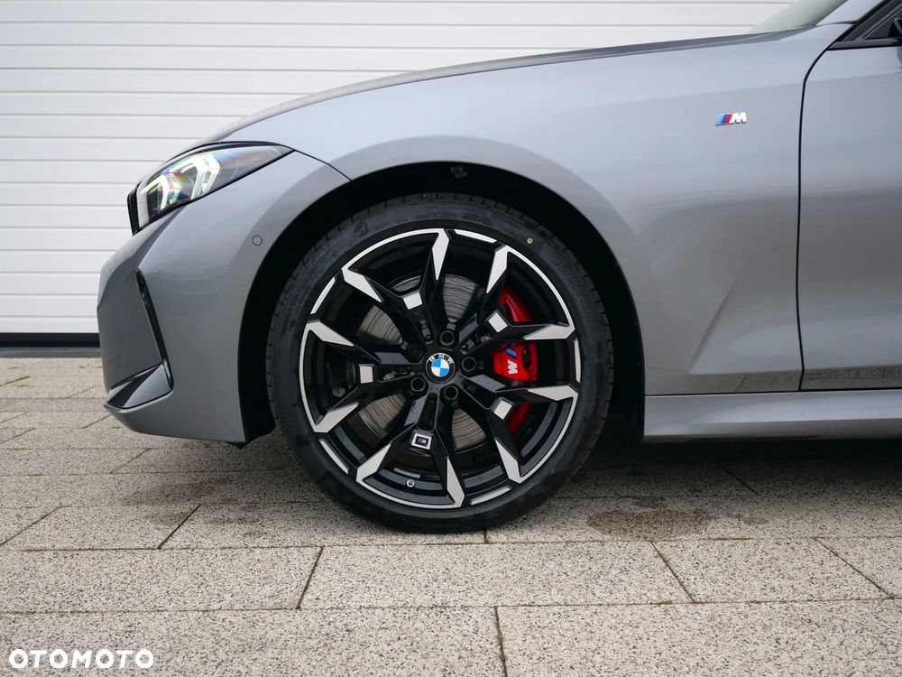 BMW Seria 3 330i xDrive M Sport sport - 7