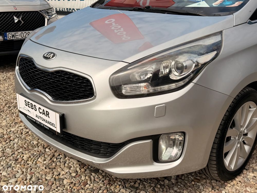 Kia Carens 1.7 CRDi 115 Dream Team Edition - 8