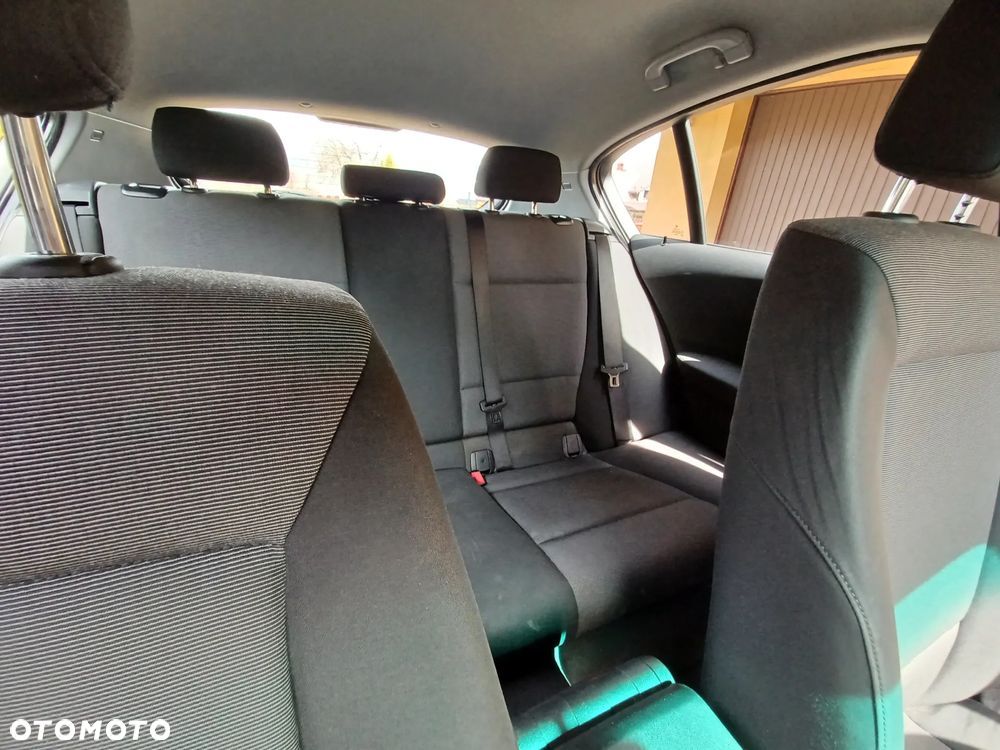 BMW Seria 1 118i - 8