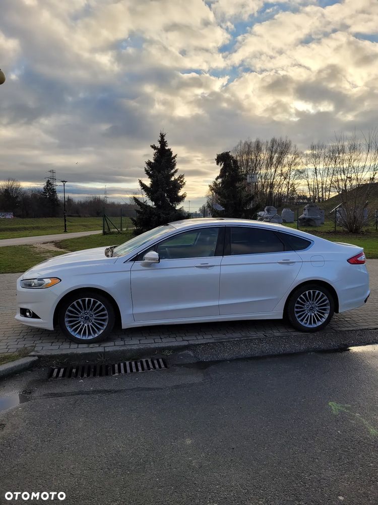 Ford Fusion - 1