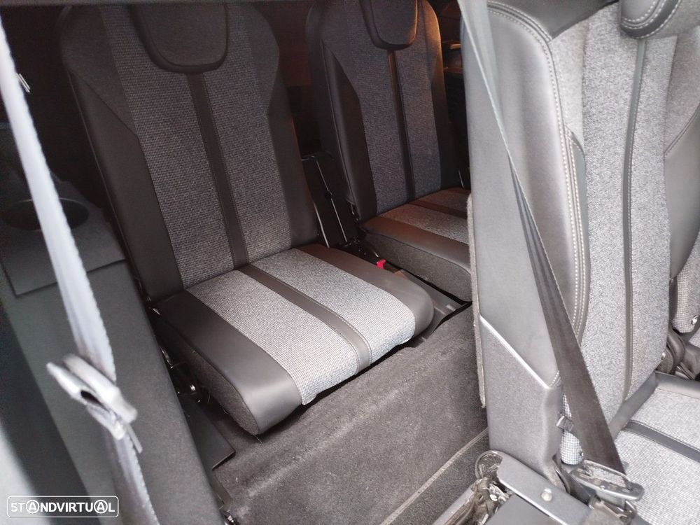 Peugeot 5008 1.2 PureTech Allure - 35