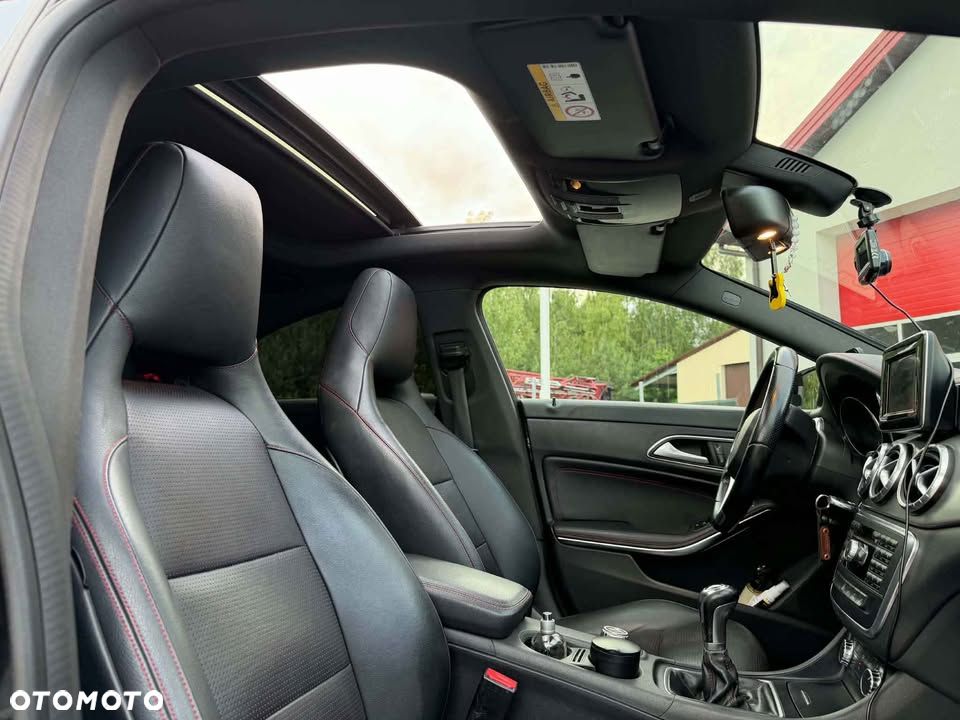 Mercedes-Benz CLA 200 CDI - 9