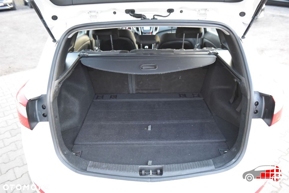 Hyundai i30 - 16