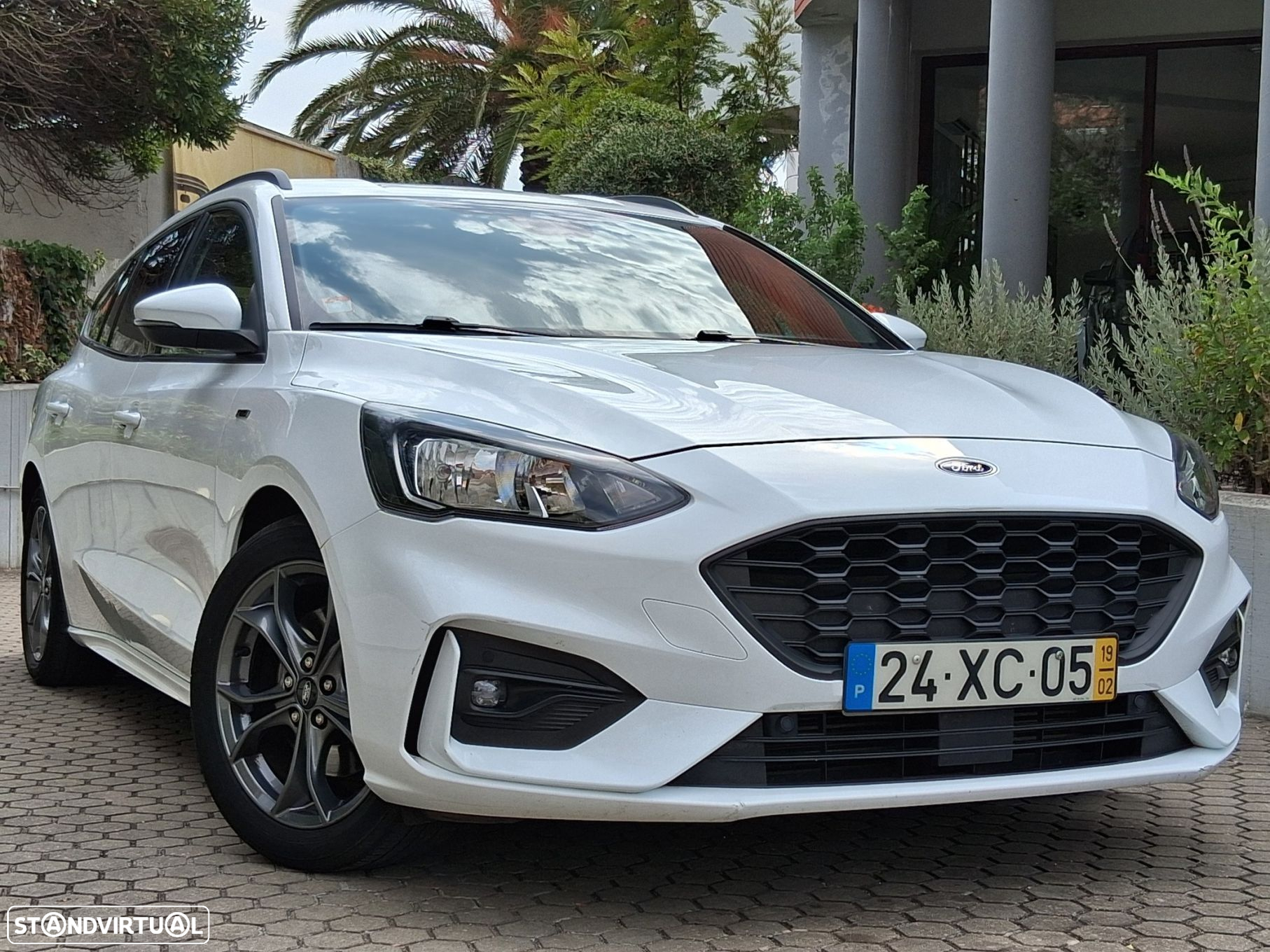 Ford Focus SW 1.0 EcoBoost ST-Line - 13