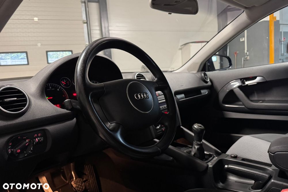 Audi A3 1.9 TDI Ambition - 3