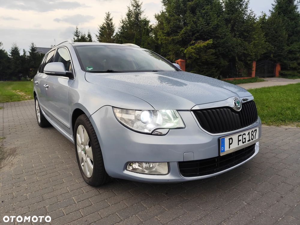 Skoda Superb 2.0 TDI Elegance DSG - 1