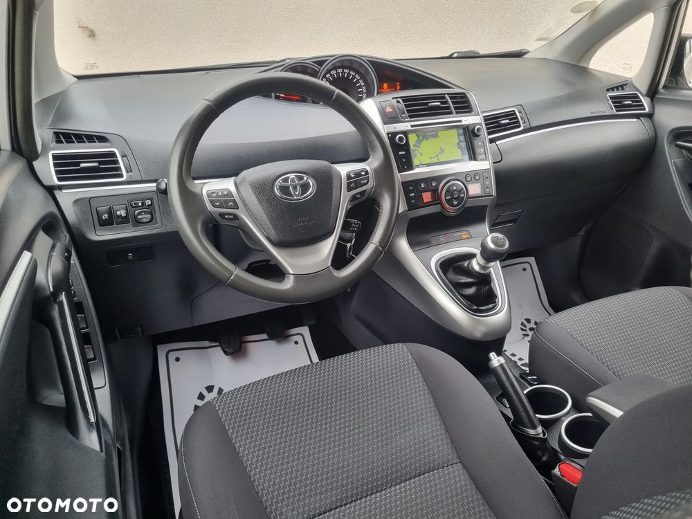Toyota Verso 1.6 D-4D Premium EU6 - 6