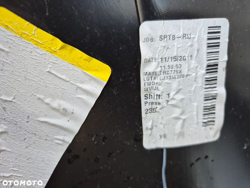 Zderzak tył tylny Jeep Grand Cherokee WK2 Summit - 8