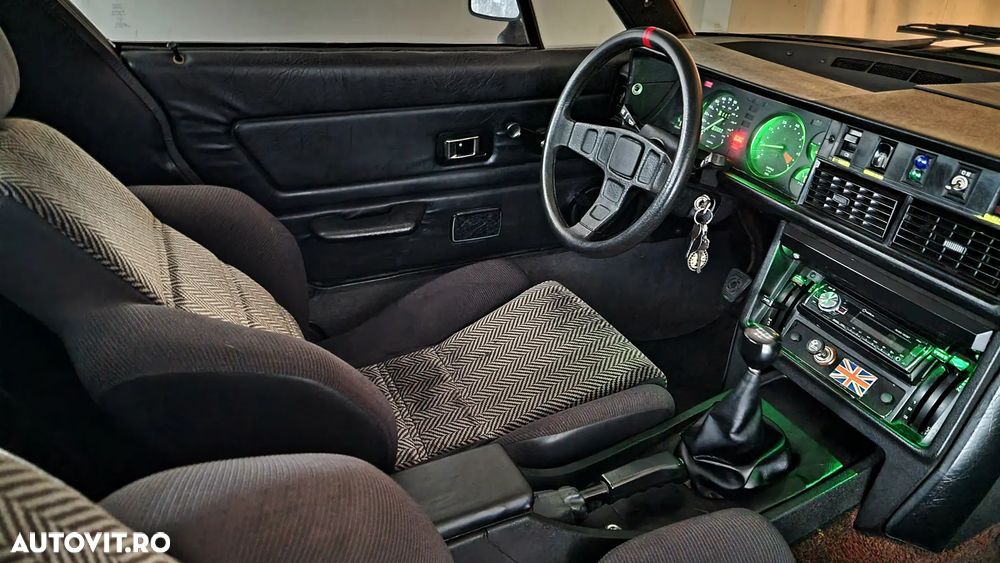 Triumph TR7 - 10
