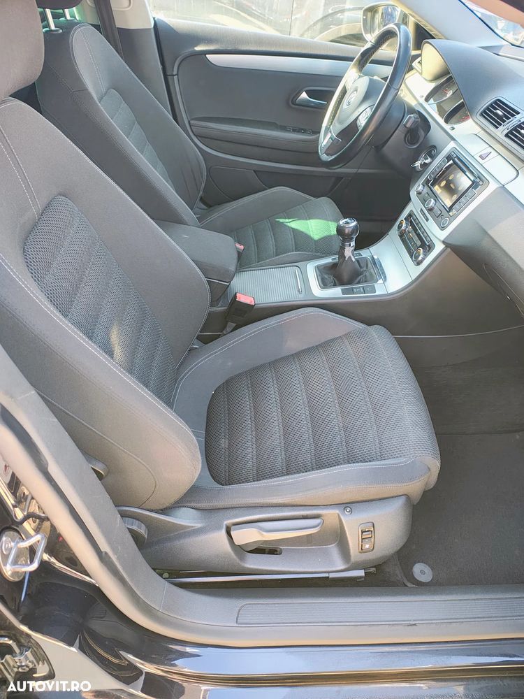 Volkswagen Passat 2.0 TDI BlueMotion Technology Exclusive - 5