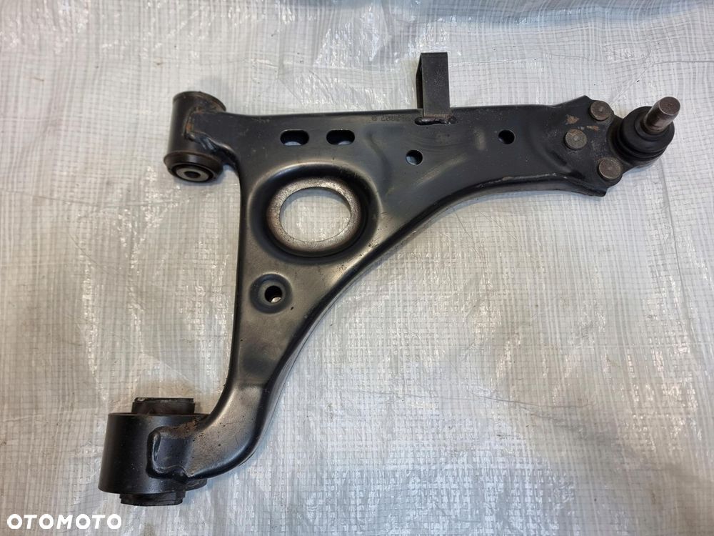 OPEL MOKKA A WAHACZ PRAWY PRZÓD - 2