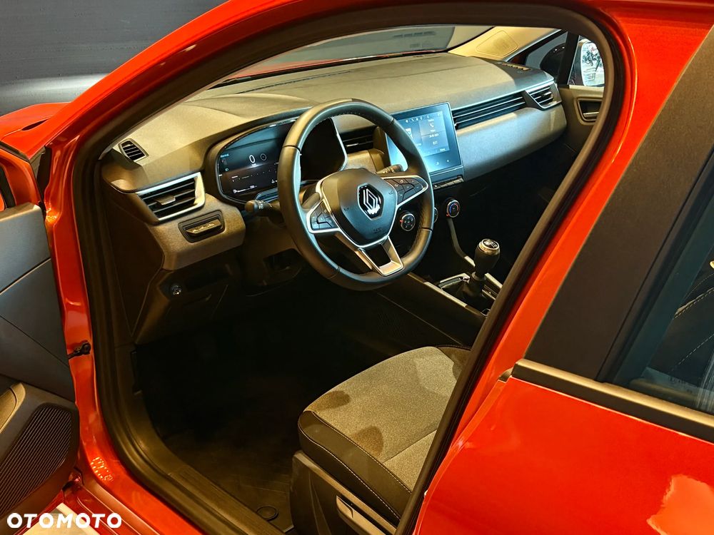 Renault Clio - 12