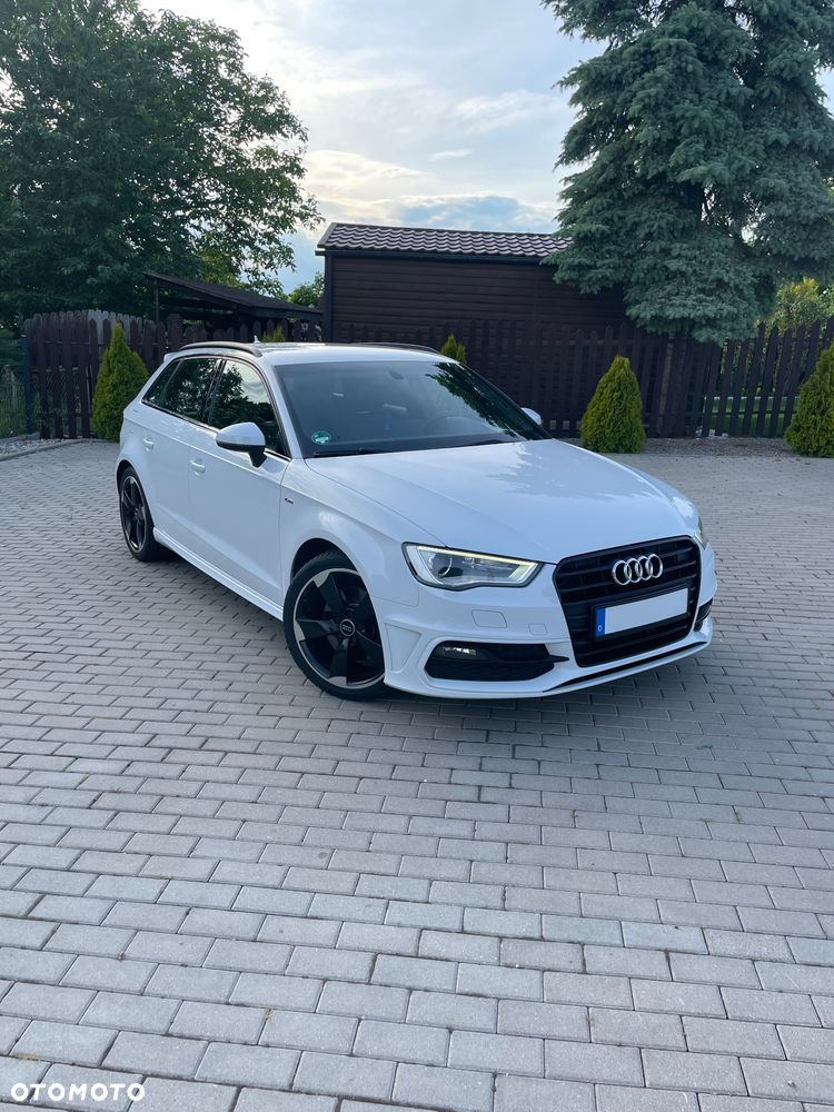 Audi A3 Sportback - 1