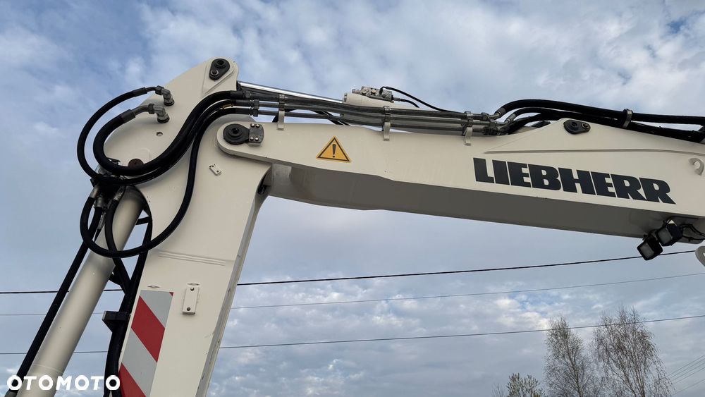 Liebherr 918 compact - 10