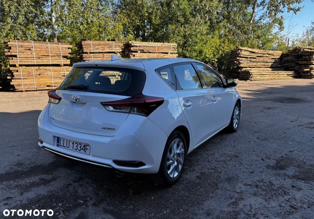 Toyota Auris 1.2 T Dynamic - 5