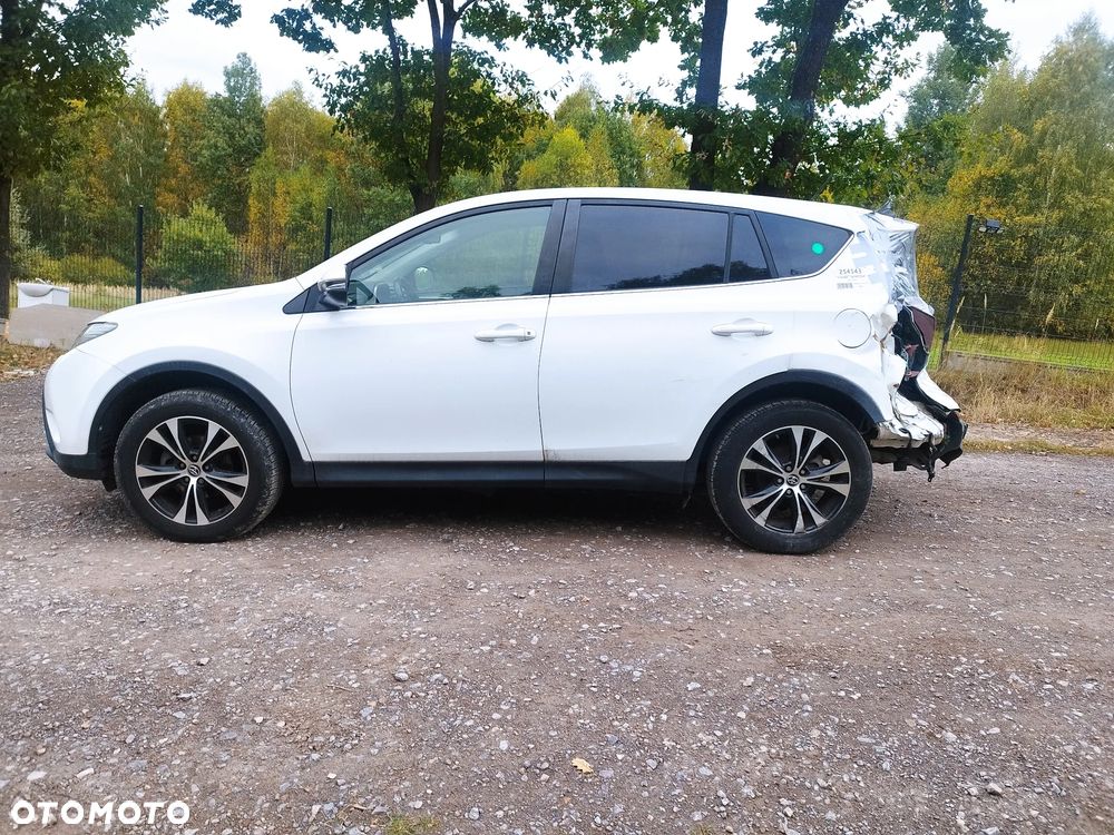 Toyota Rav4 2014 photo 4