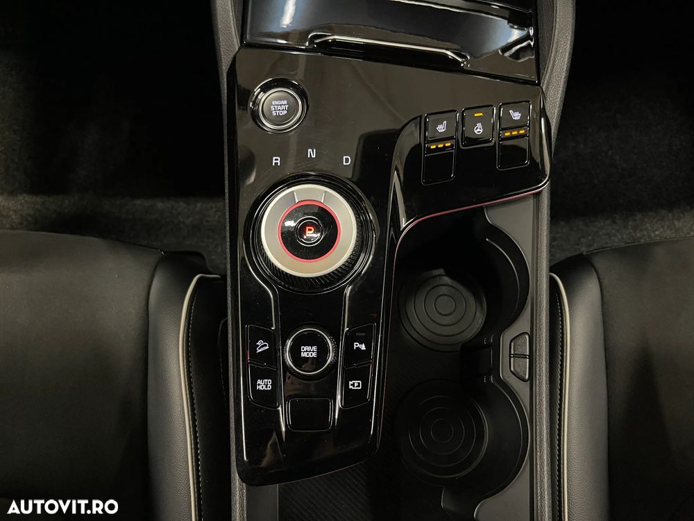 Kia Sportage 1.6T-GDI Hybrid 2WD Aut. GT-Line - 23