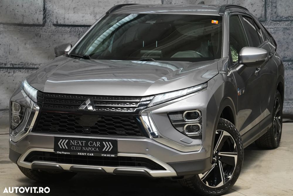 Mitsubishi Eclipse-Cross 4WD Top - 3