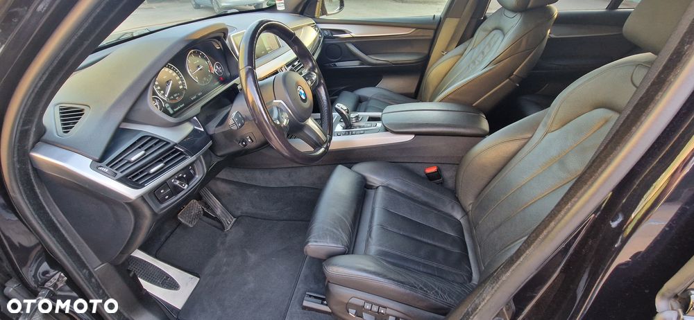 BMW X5 xDrive40d Sport-Aut - 9