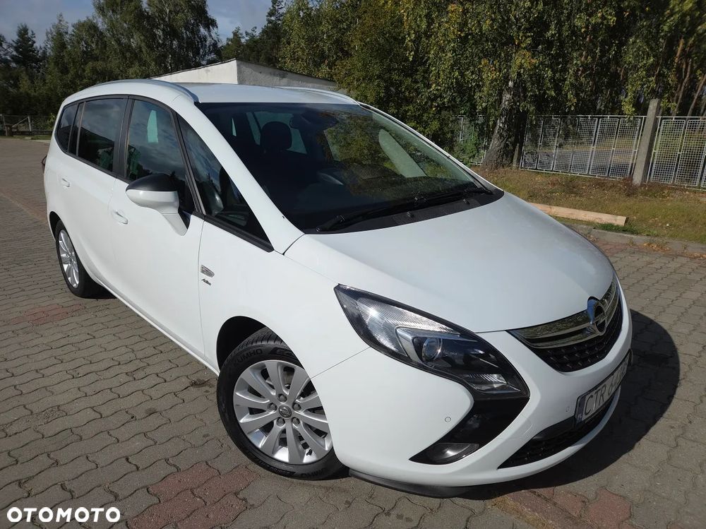 Opel Zafira - 1