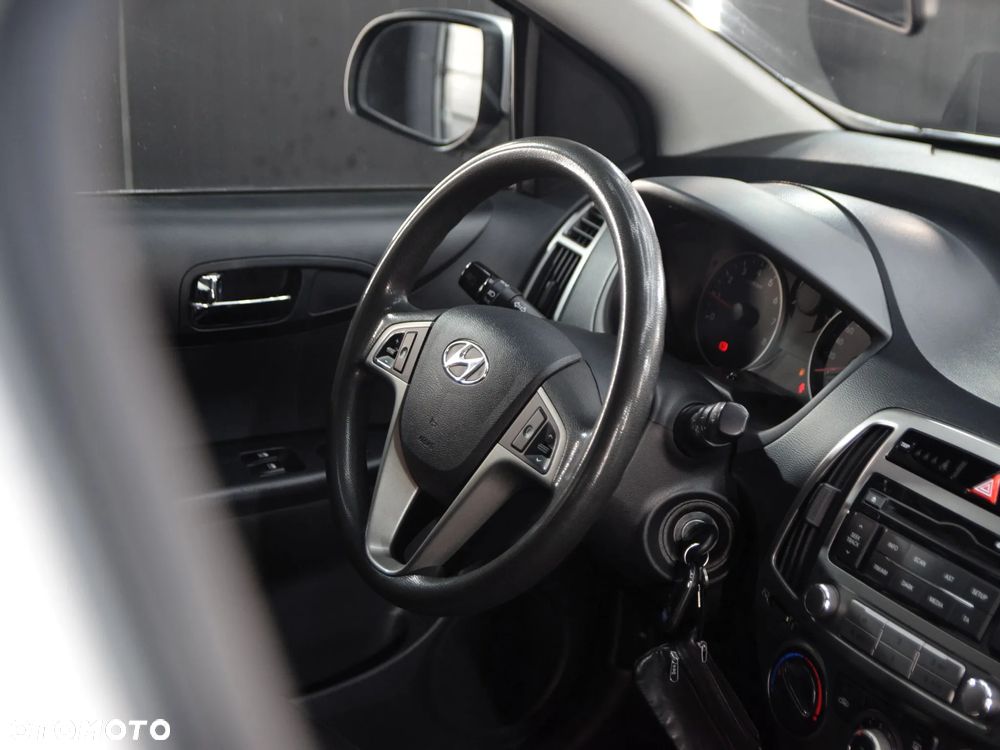 Hyundai i20 1.25 Comfort - 17